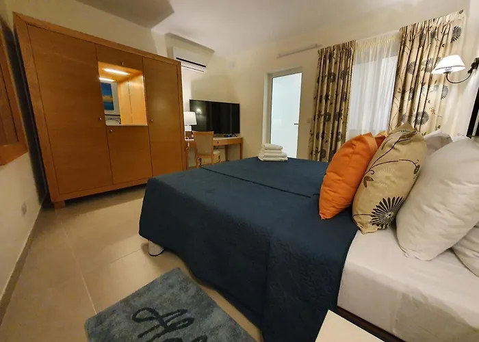 B&s Penthouse 602 Ghaxaq, Malta Hal Ghaxiak